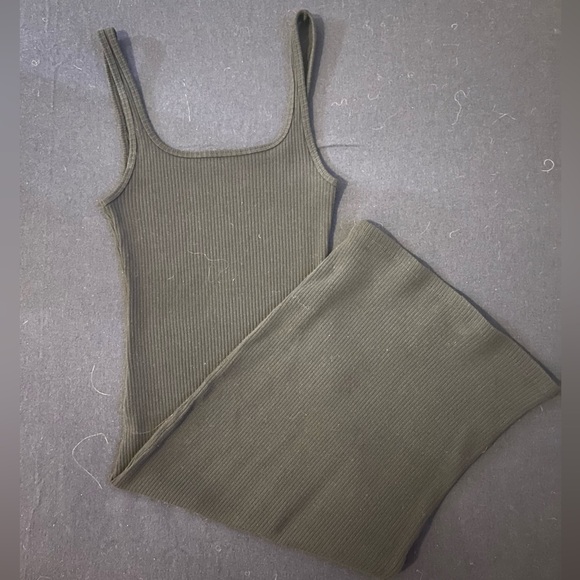 Wilfred Murdock Dress - Picture 2 of 5